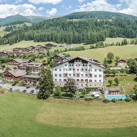 Hotel Tre Cime Sesto - Sexten Exterior photo