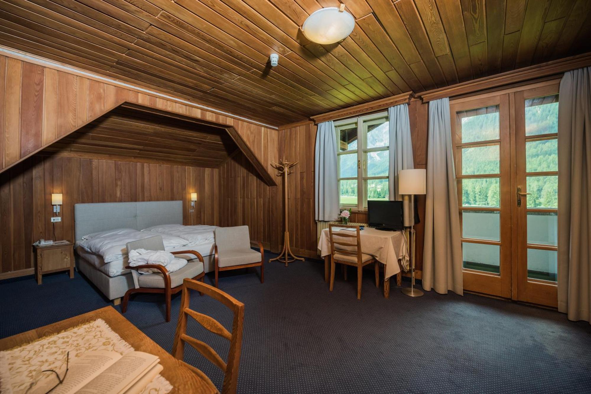 Hotel Tre Cime Sesto - Sexten Exterior photo
